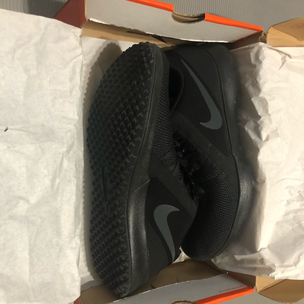 Nike size 10 shoes